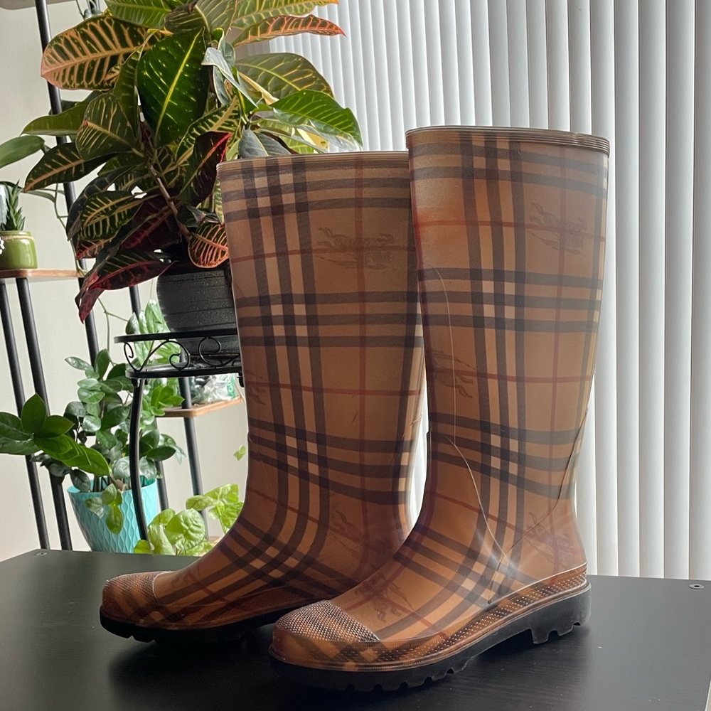 Burberry Women's Rain Boots